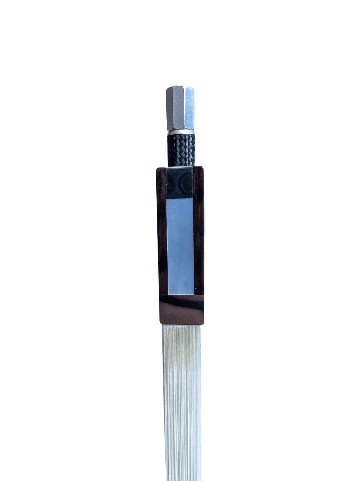 Müsing L5 Carbon-Geigenbogen mit Schlangenholzfrosch – eigene Produktaufnahme 4